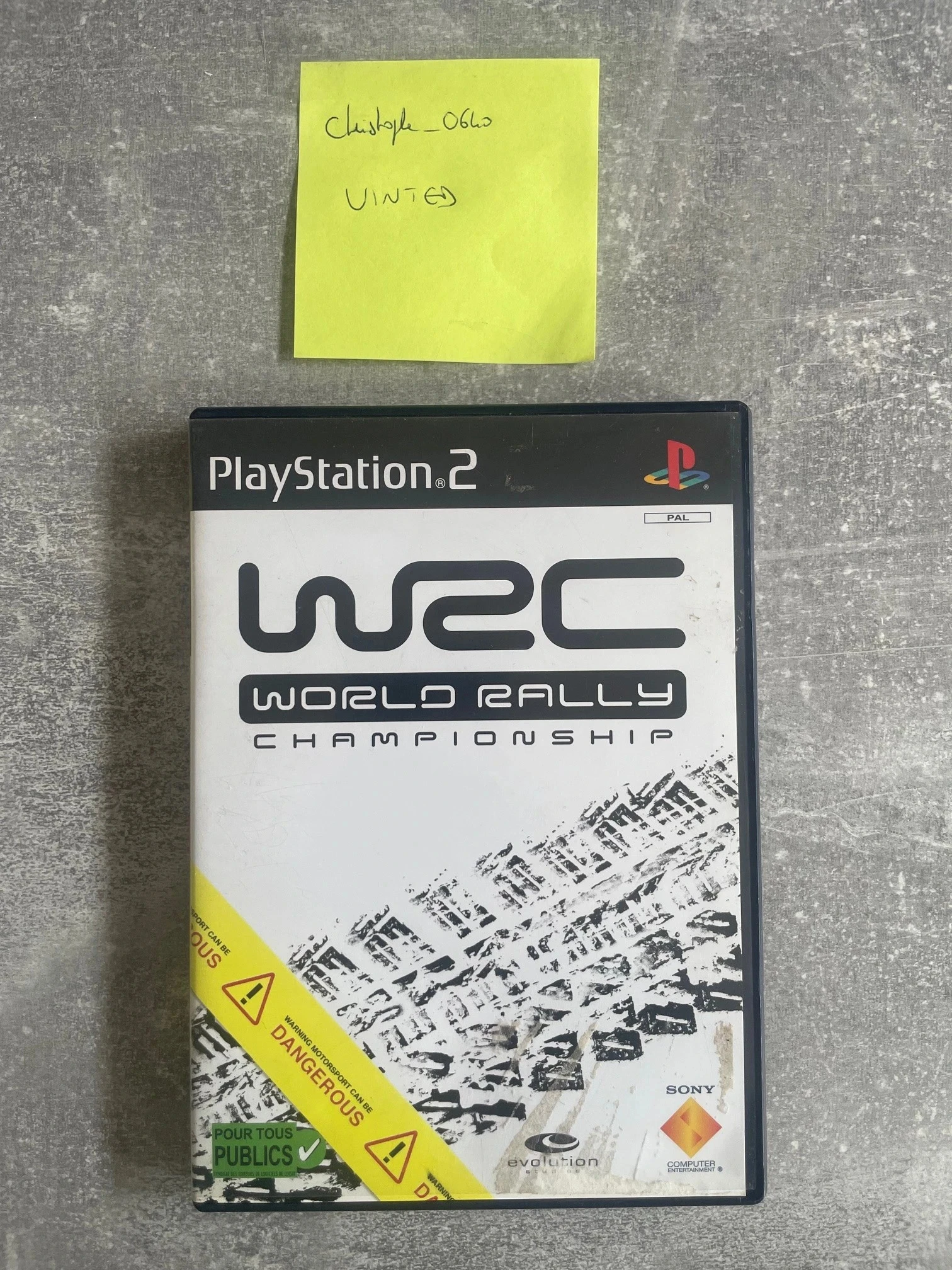 Jeu WRC, world rally championship pour Sony PS2 / playstation 2 en français.